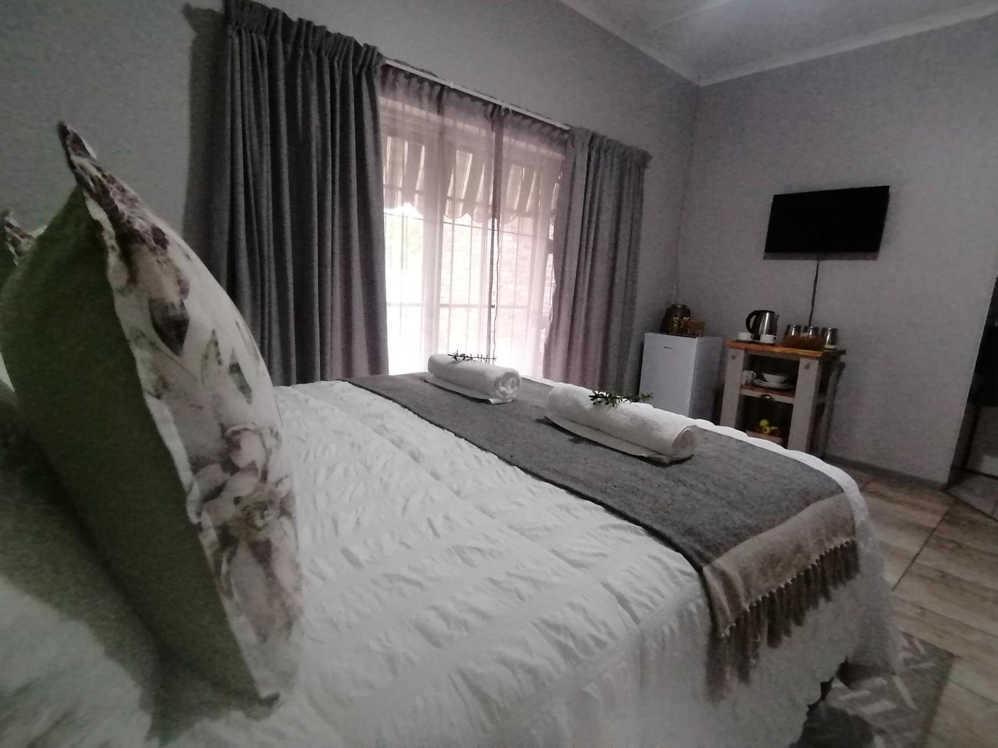 Oppi Draai Guesthouse Oudtshoorn Zewnętrze zdjęcie