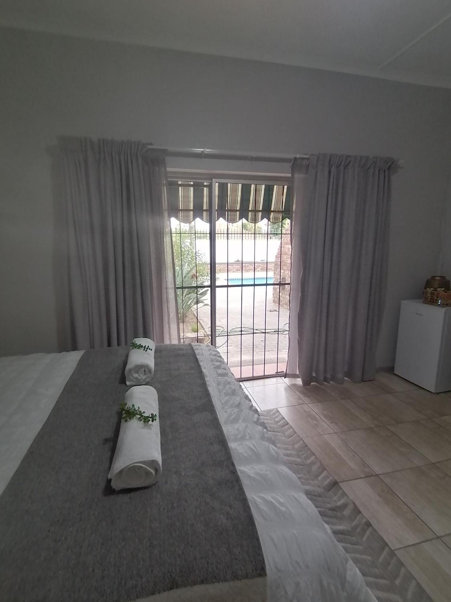 Oppi Draai Guesthouse Oudtshoorn Zewnętrze zdjęcie