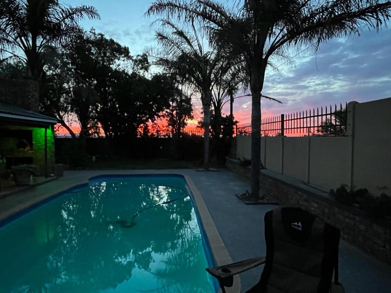 Oppi Draai Guesthouse Oudtshoorn Zewnętrze zdjęcie