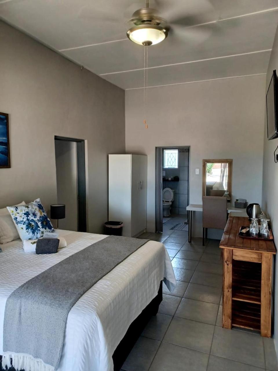 Oppi Draai Guesthouse Oudtshoorn Zewnętrze zdjęcie